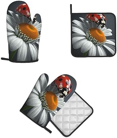 Cute Ladybug Oven Mitt Set