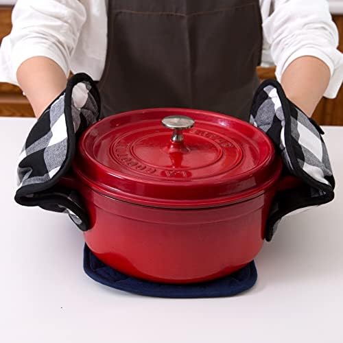 Joyhalo 4-Piece Christmas Pot Holders Set Heat-Resistant Kitchen Pots and Pans