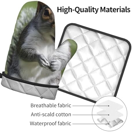 Indoor Red Squirrel Oven Mitts Pot Holders Set