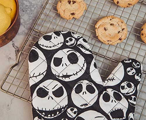 Spooky Halloween Poh G mortality black and white pot holder
