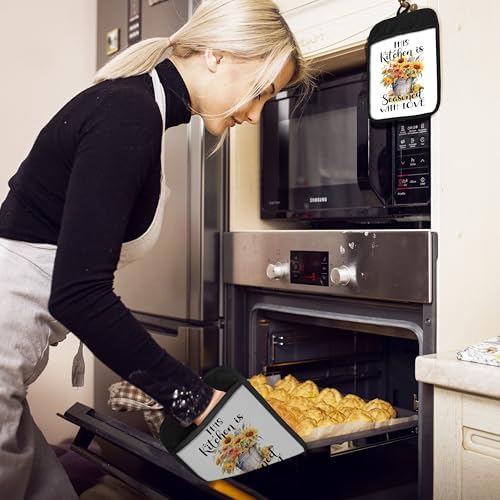 This Kitchen is Seasoned with Love Heat-Resistant Pot Holder