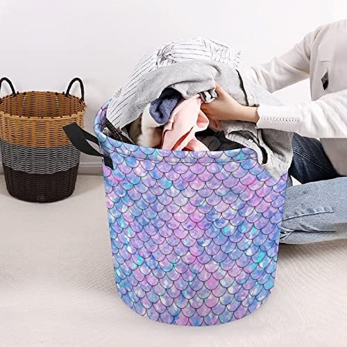 Collapsible laundry basket