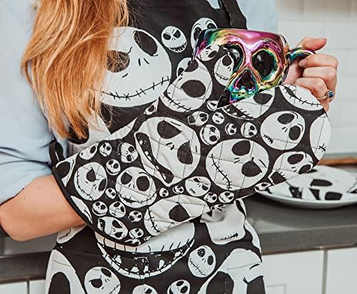 Spooky Halloween Poh G mortality black and white pot holder