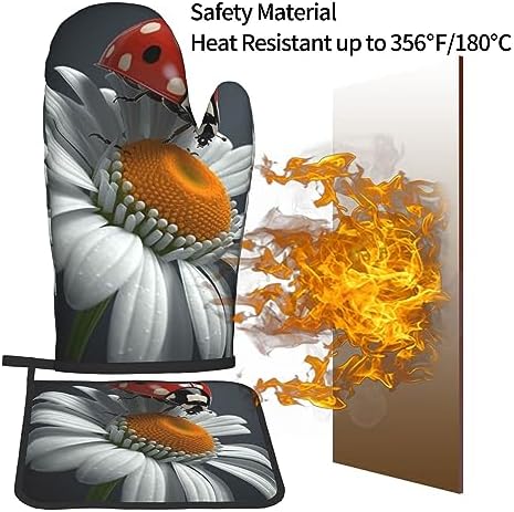 Cute Ladybug Oven Mitt Set