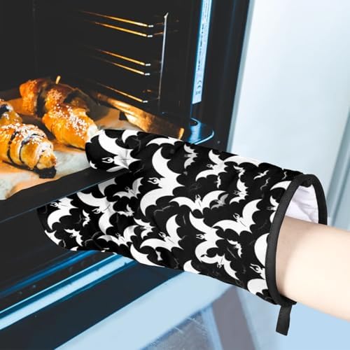 Halloween Spooky Scary Bats Oven Mitts and Pot Holders Set of 2