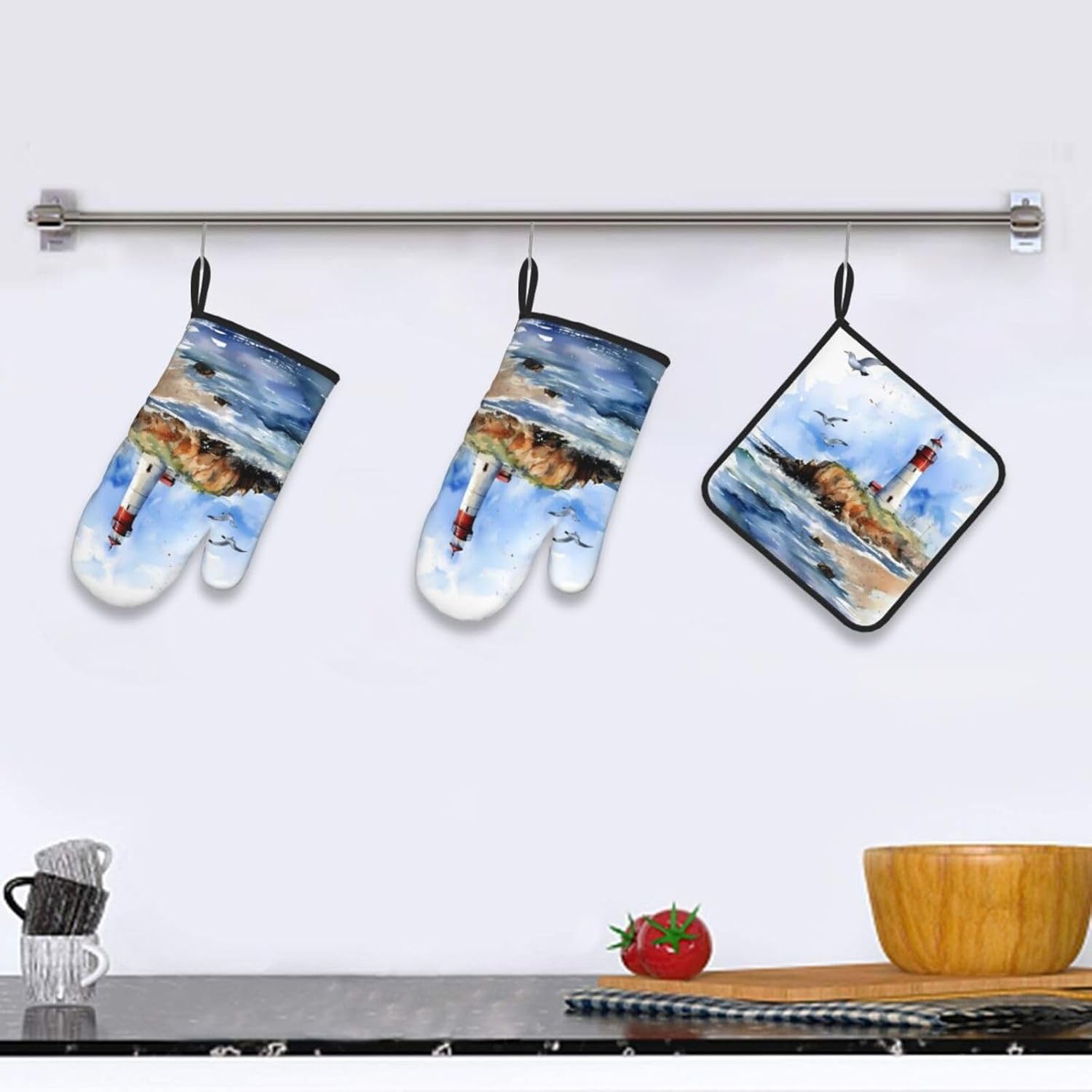 Perfect Set Heat-Resistant Oven Mitts and Pot Holders for Kitchen Use