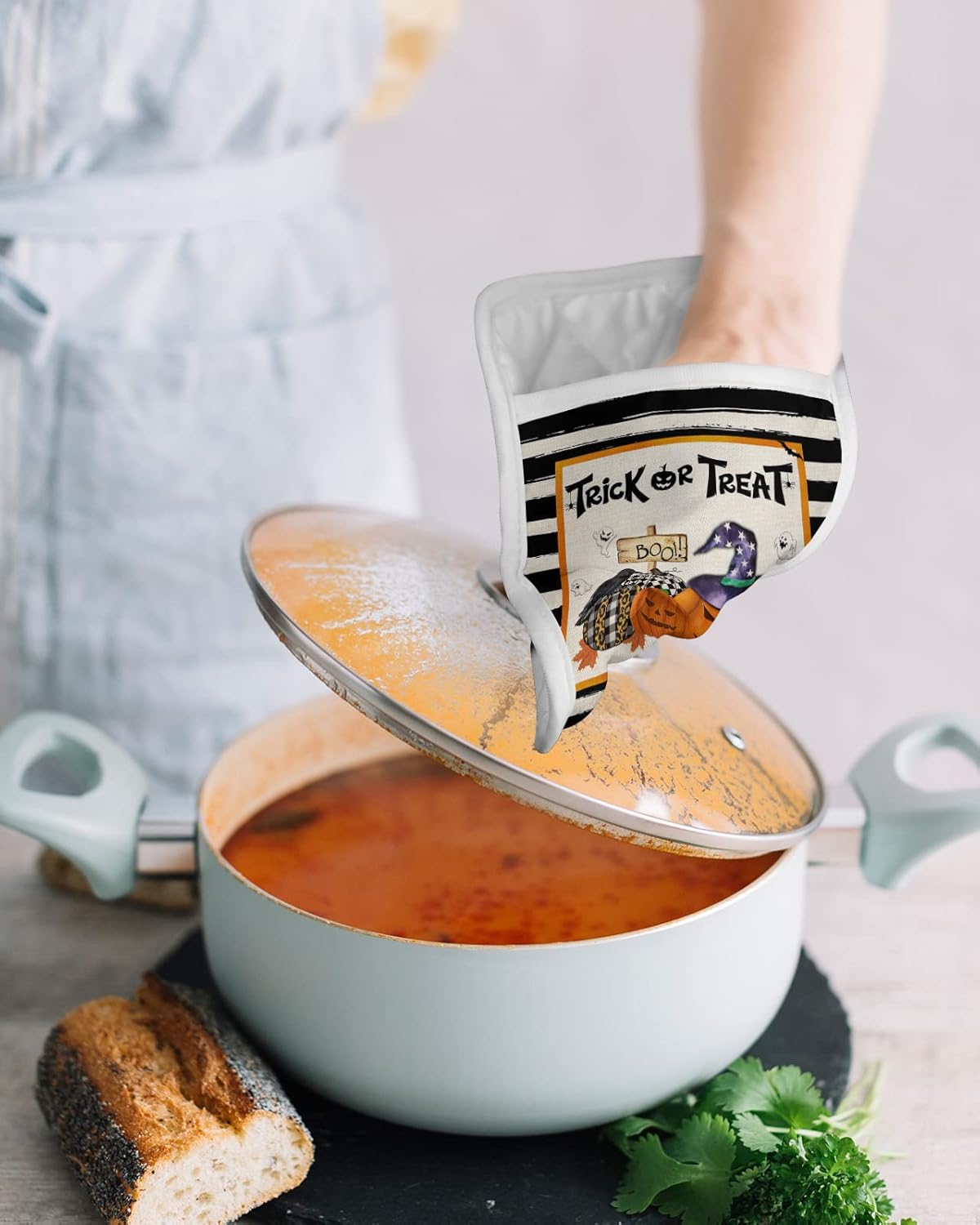 Spooky Halloween 5PCS Pot Holders Set with Pockets