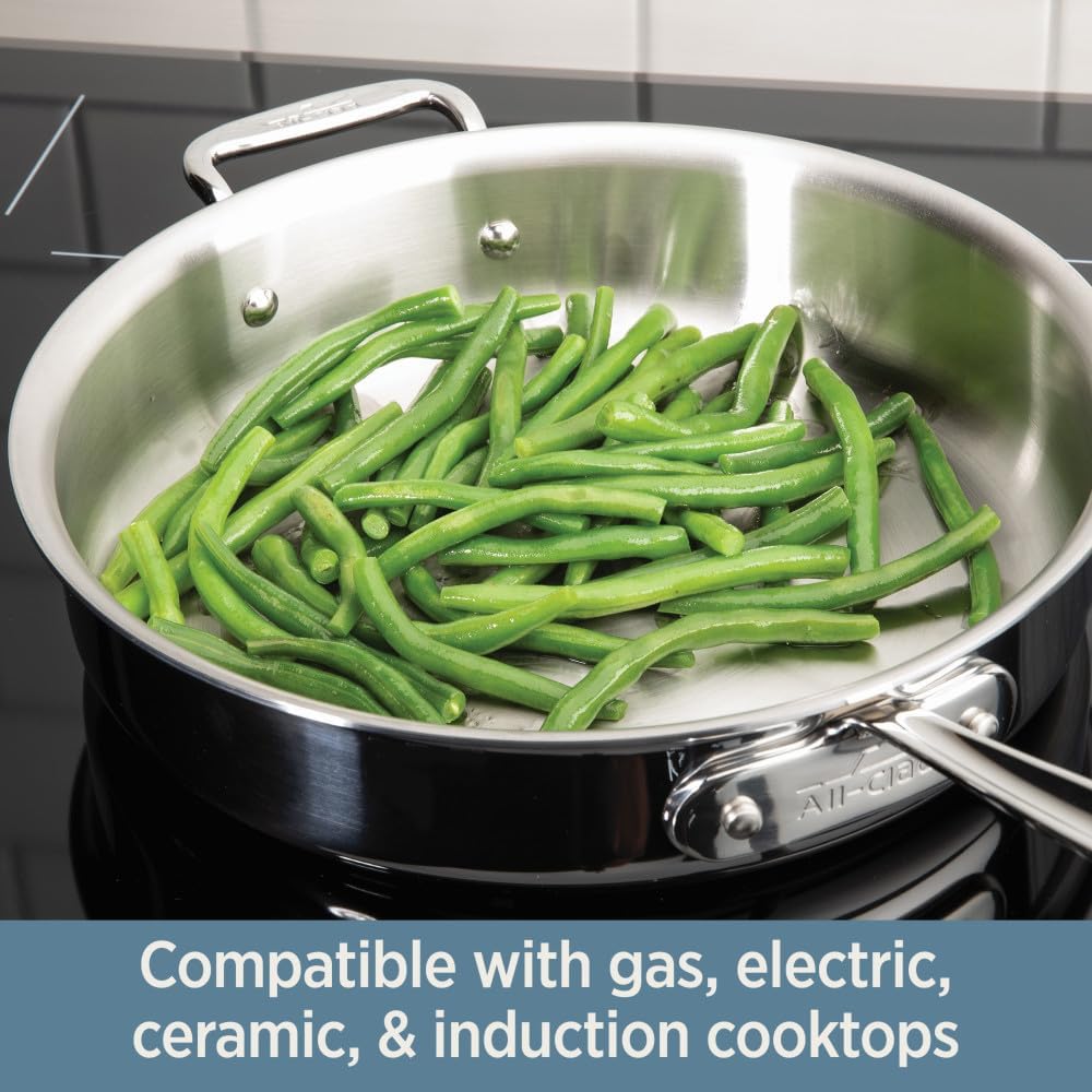 Versatile 2-Quart Stainless Steel Saucepan