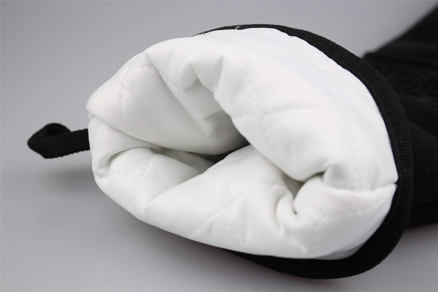 Double the Protection Heat-Resistant Professional Silicone Oven Mitts