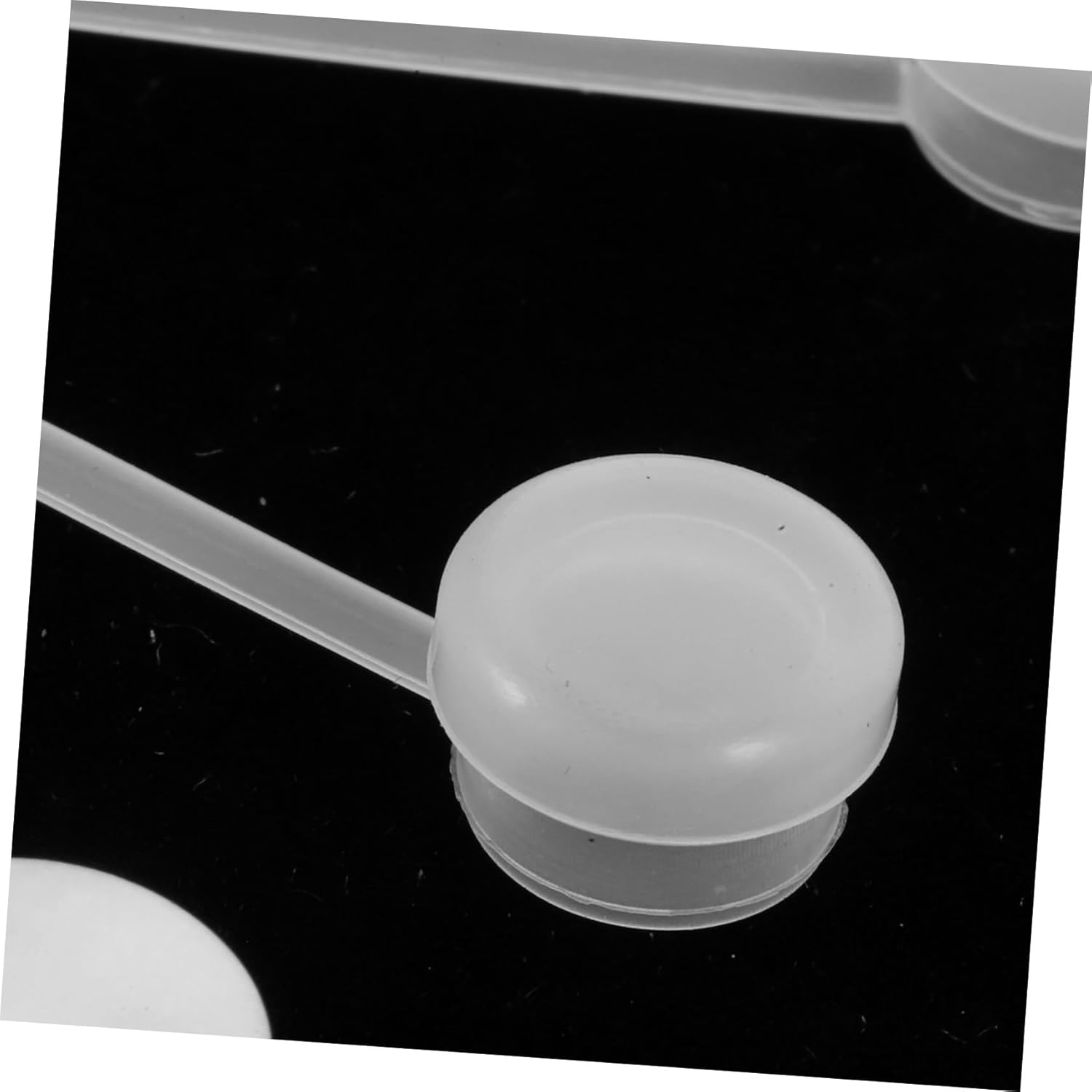 Reusable Silicone Tumbler Lid with Round Spill Stopper