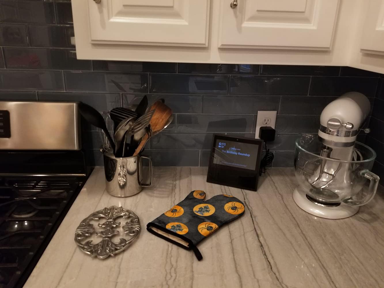 Magic Halloween Oven Mitt
