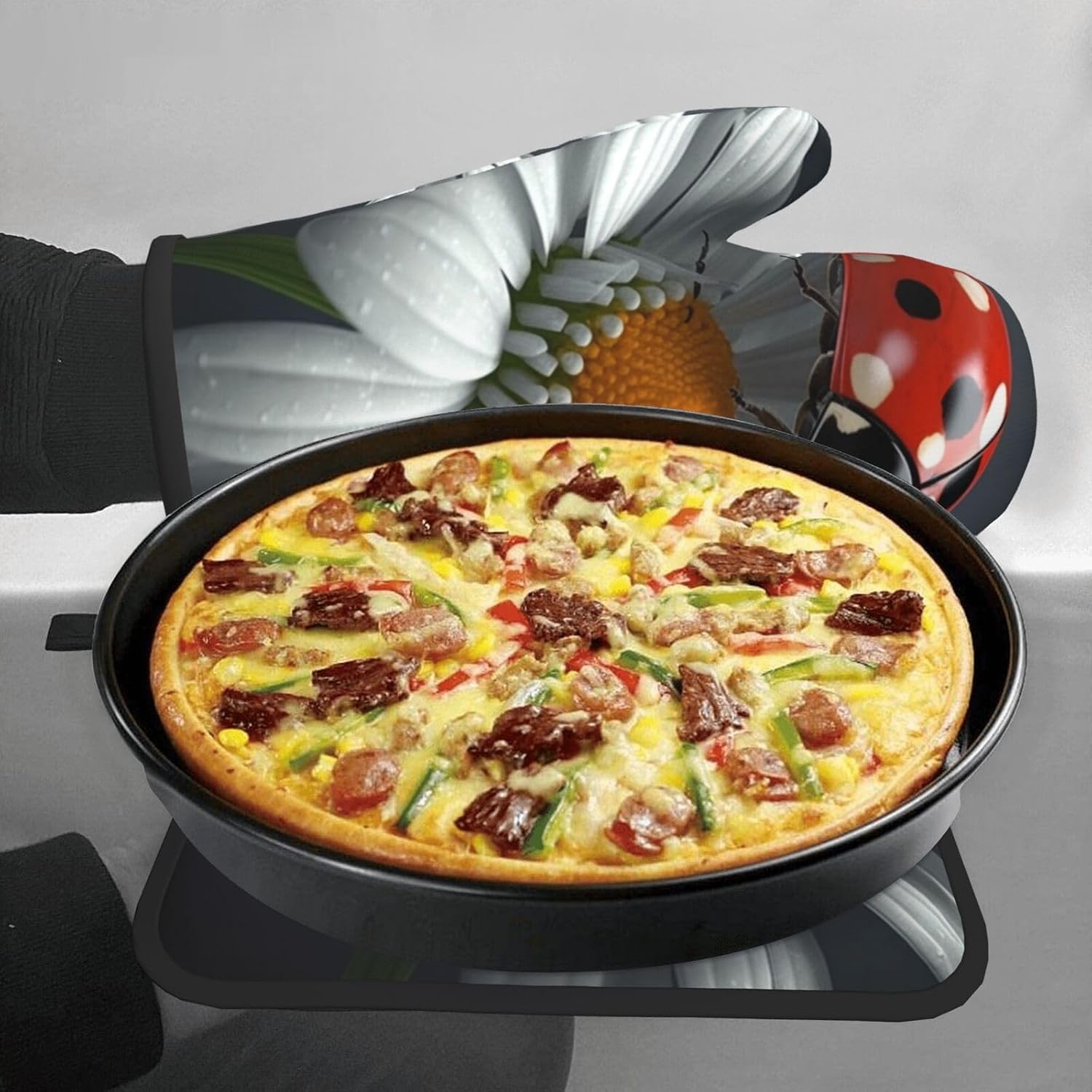 Cute Ladybug Oven Mitt Set