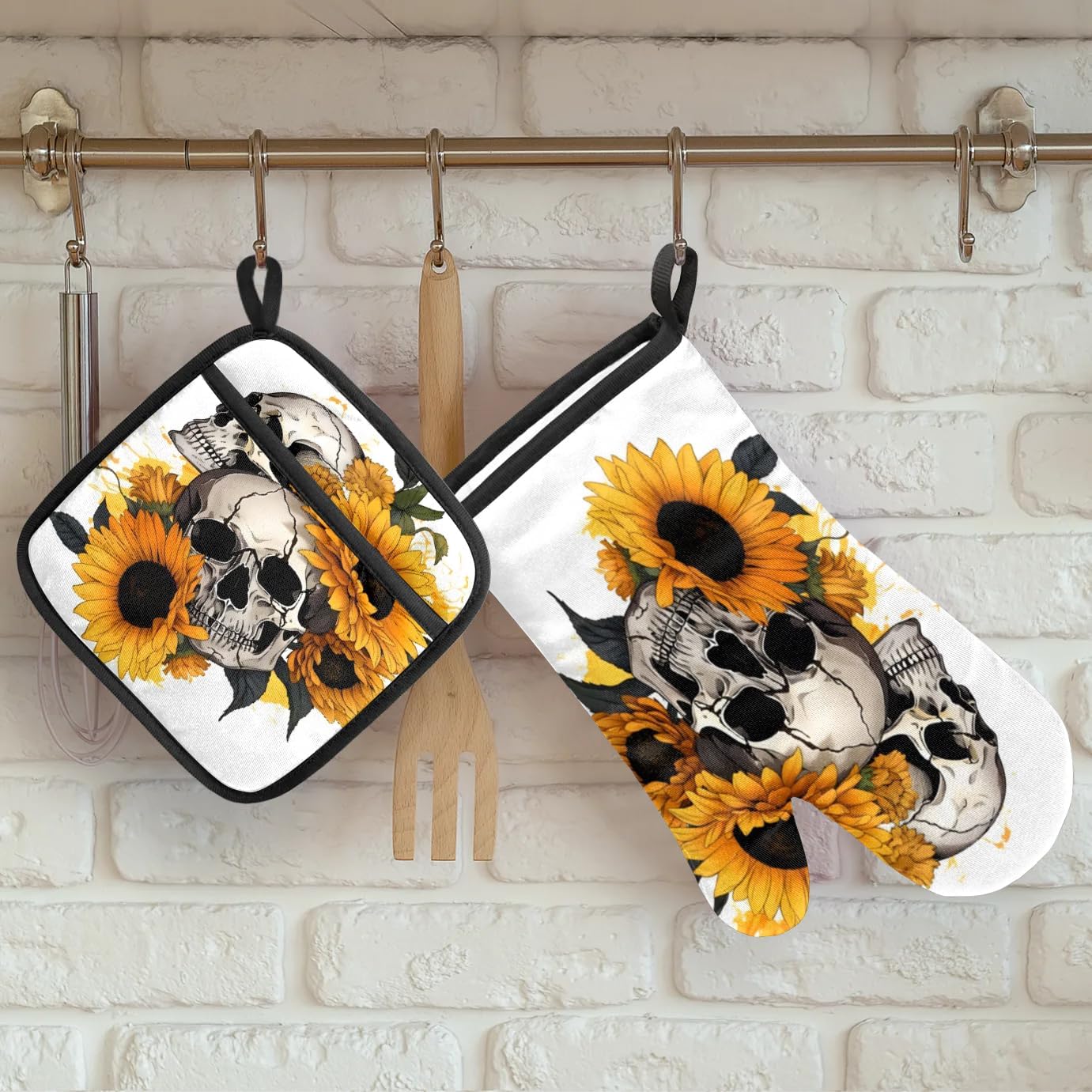Sunflowers Skull Oven Mitt Set