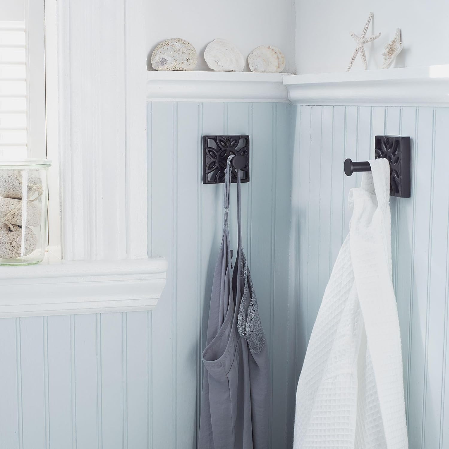 Black wall-mounted towel robe hook Rustproof Durable