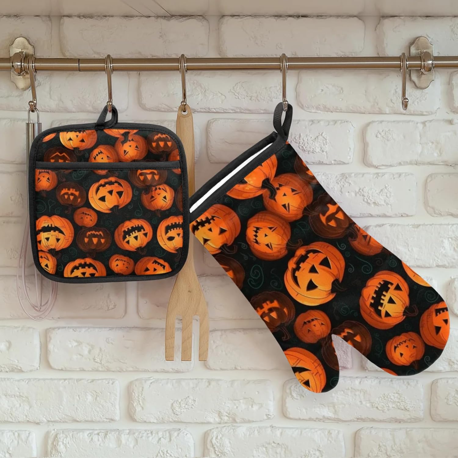 Aglebo Cartoon Halloween - Ppot Holder and Oven Mitt Set