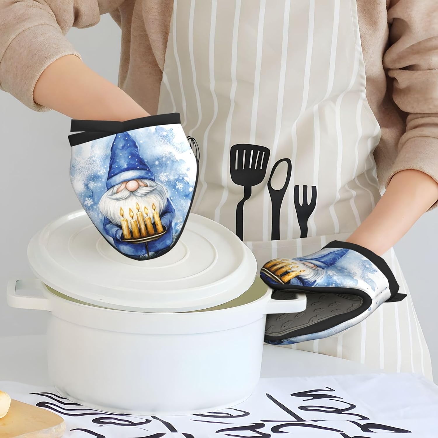 Hanukkah Gnome Mini Silicone Oven Mitts