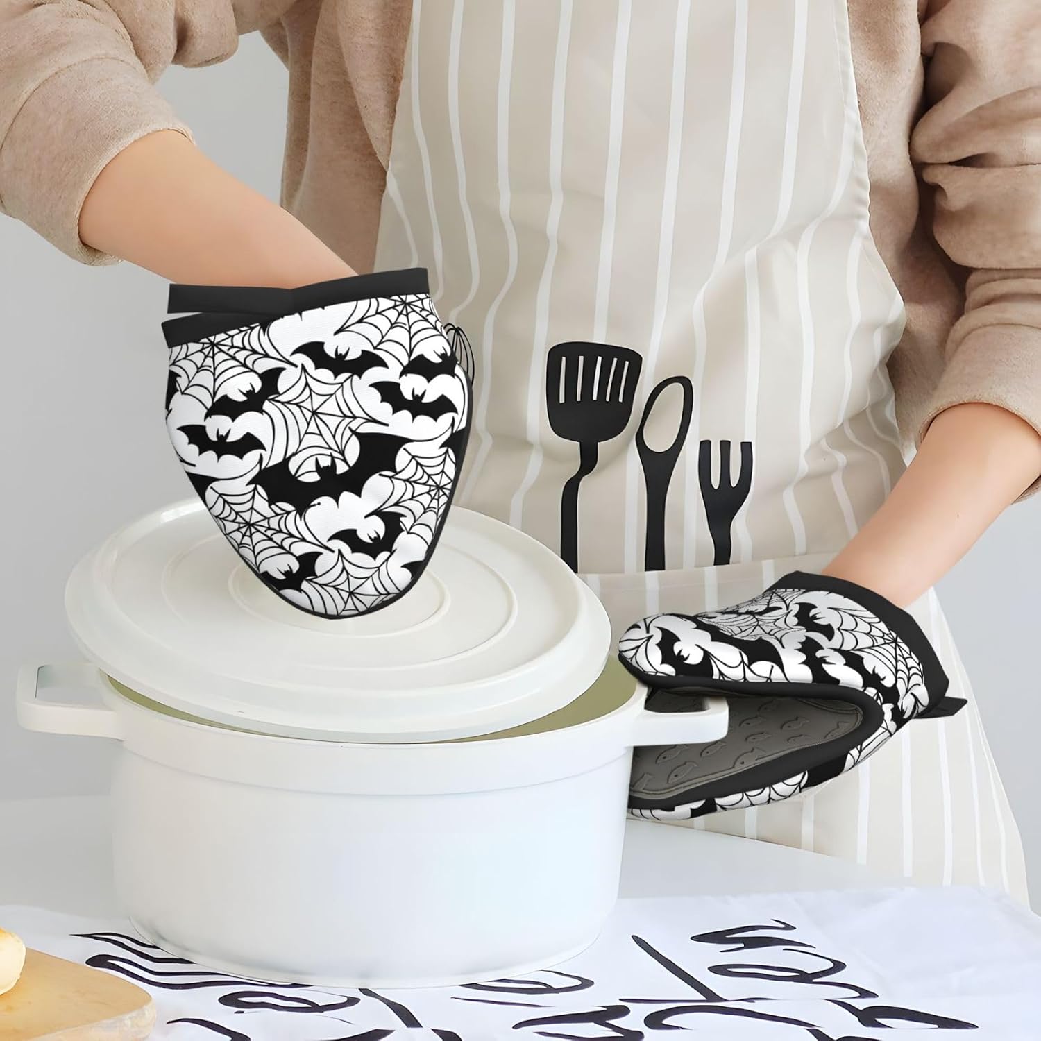Bat Oven Mitts Set of 2 Halloween Treat