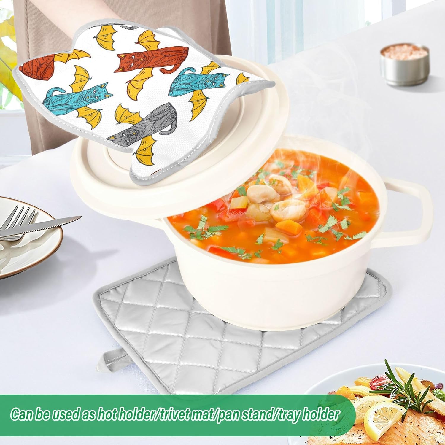 2-Piece Cat Wing Potholders Halloween Kitchen PawsNon-Stick Heat-Resistant