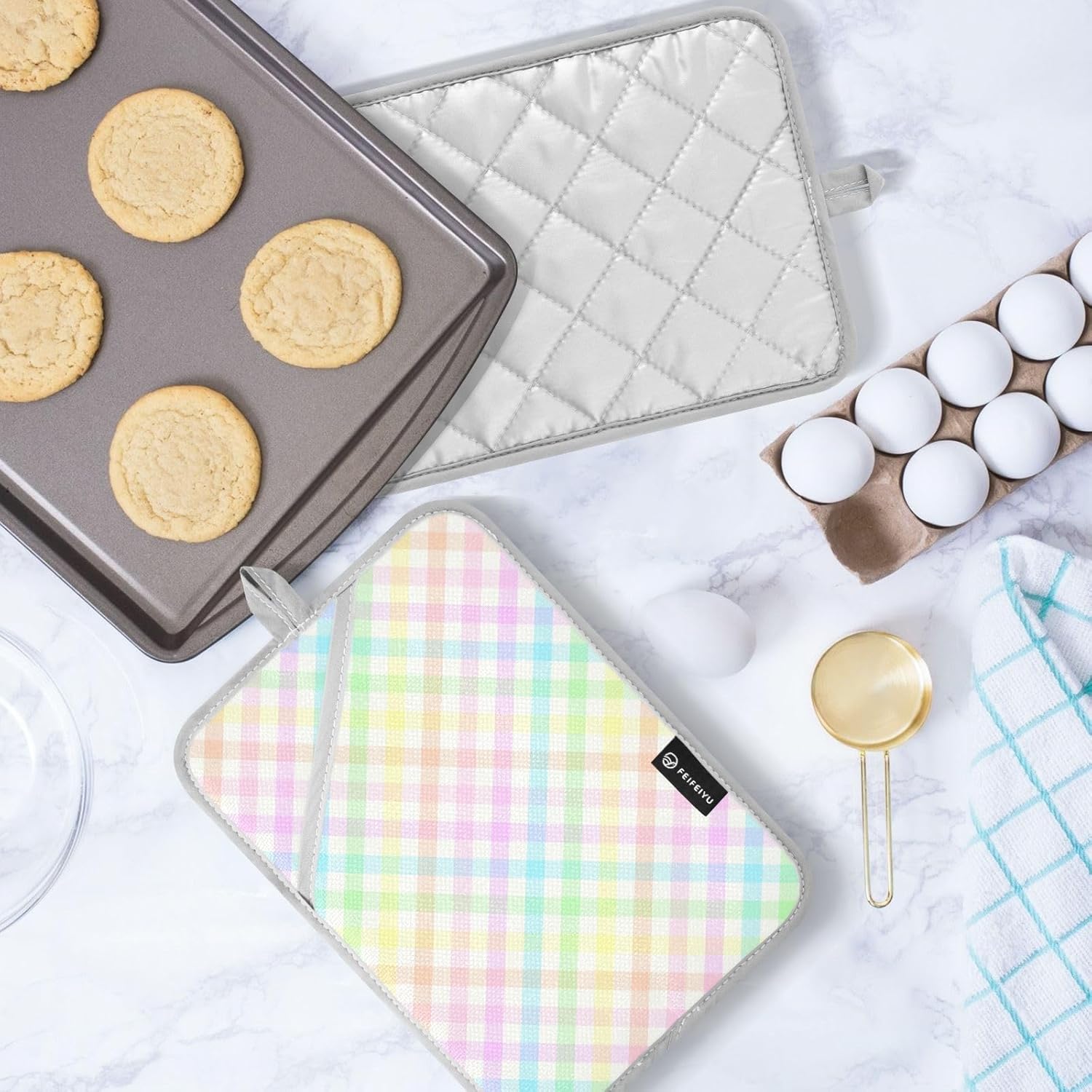 Ultimate Oven Mitt Set for Safe Kitchen Use