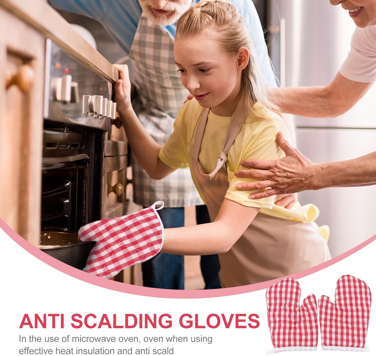 2-Piece Christmas Oven mitts for Kids BBQ equipments