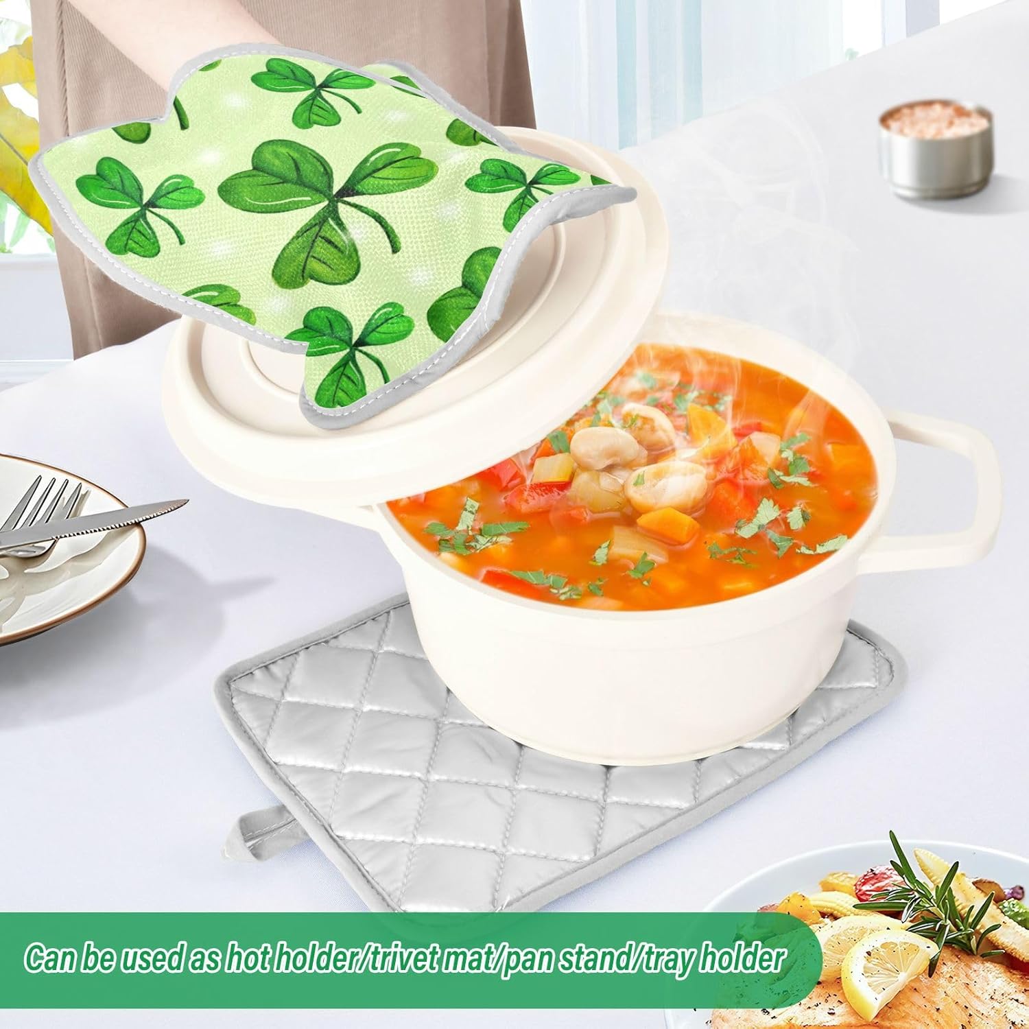 2-Pack Heat-Resistant Shamrock Oven Mitts
