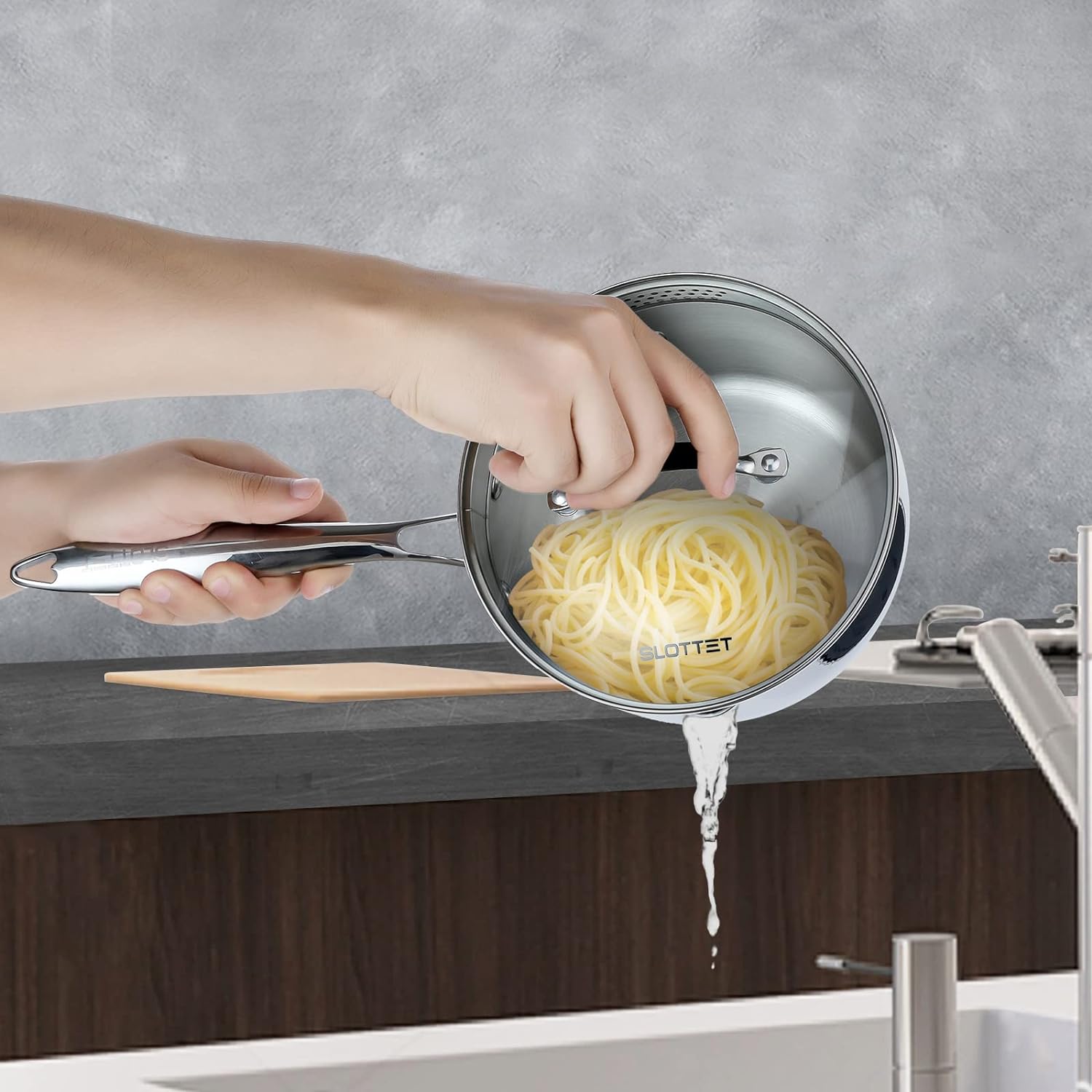 Perfect 25 Qt Saucepan for Efficient Cooking