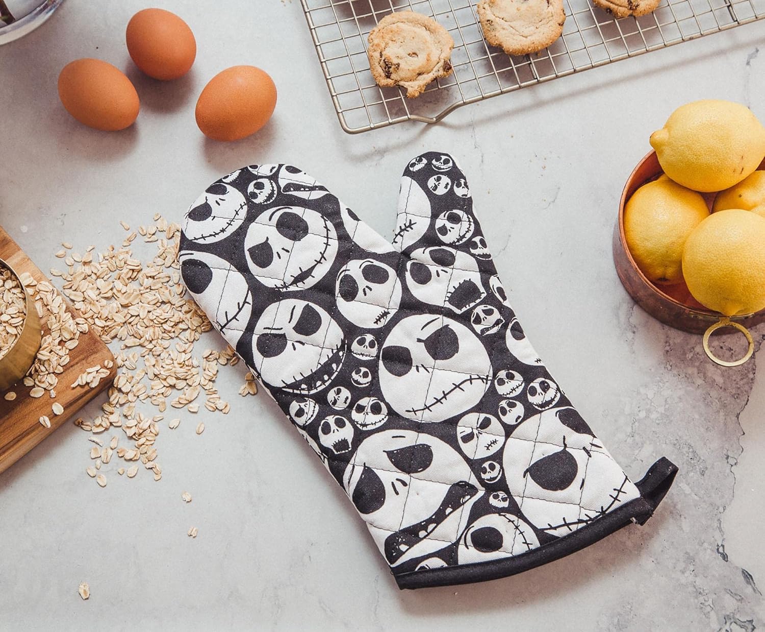 Spooky Halloween Poh G mortality black and white pot holder