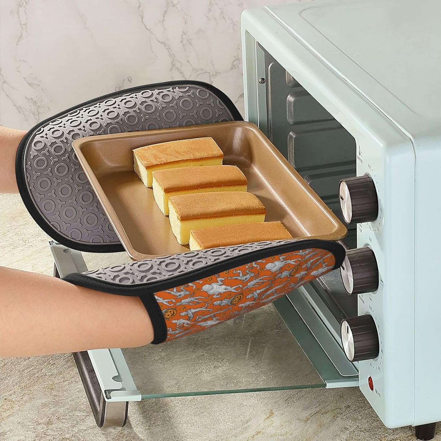 Buewutiry Halloween Mummy Oven Mitts