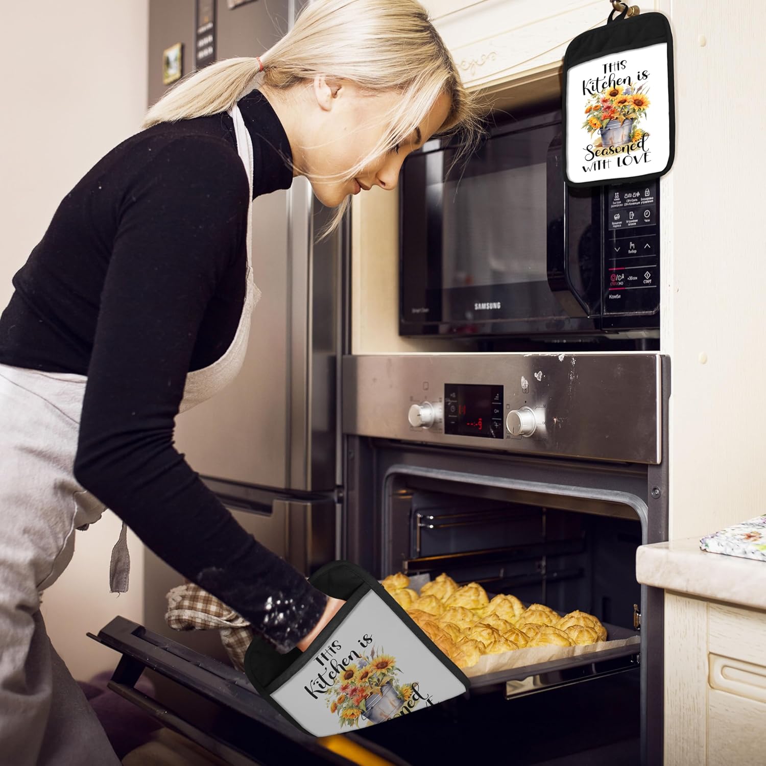 This Kitchen is Seasoned with Love Heat-Resistant Pot Holder