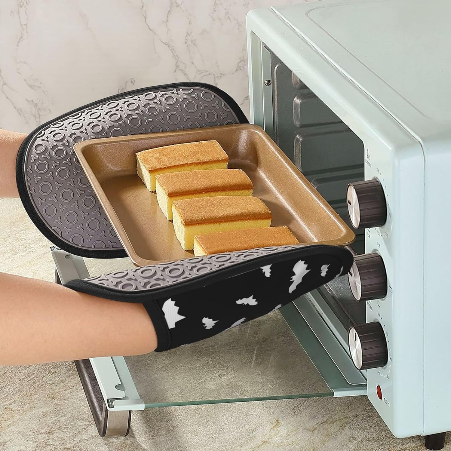 Silicone Oven Mitts with Pocket - Halloween Bat Design