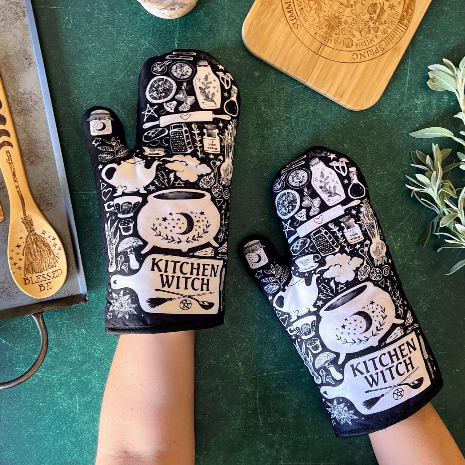 Halloween Oven Mitt Set Witchy Decor Triple Insulated Waterproof Safe