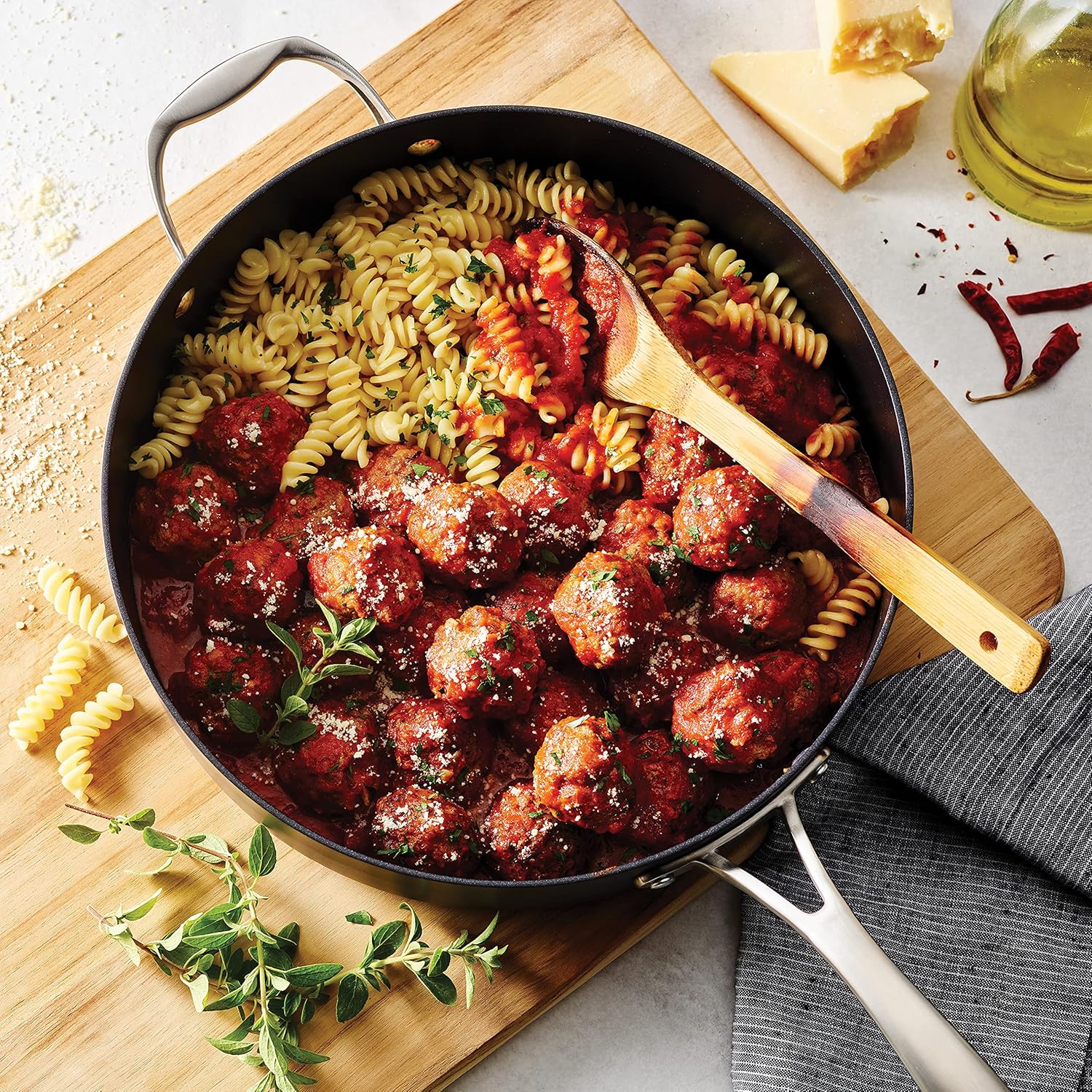 Tramontina Covered Deep Saut Pan 55 Qt Perfect for Sauting Braising